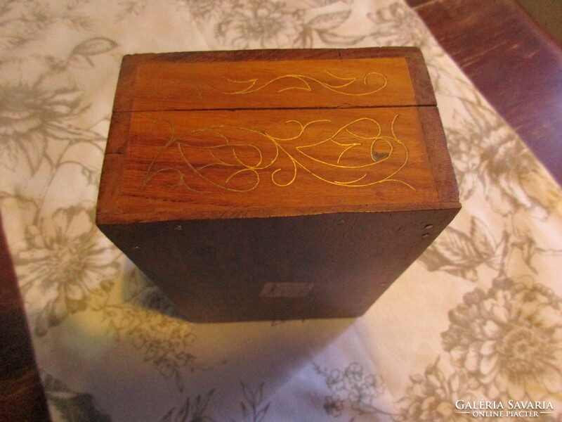 Old Indian inlaid gift box