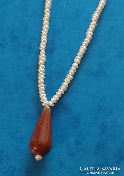 Special genuine cultured pearl necklace with 14k gold setting, Indian agate pendant