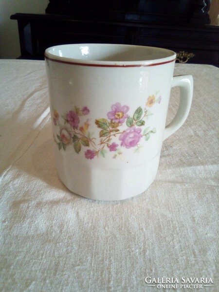 Old crow's house floral mug
