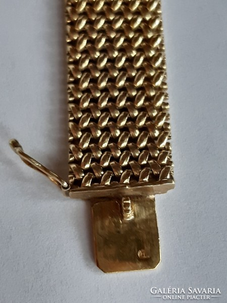 Milanese gold bracelet