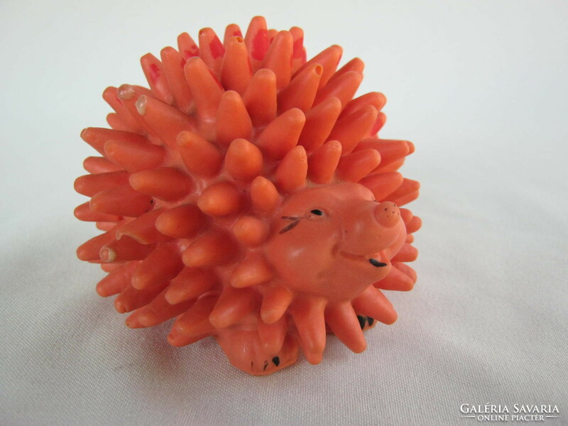 Plastolus retro rubber toy hedgehog