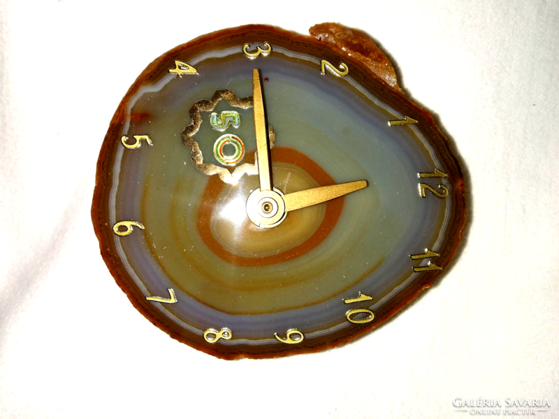 50. For birthdays, anniversaries, wall clocks, with left-handed operation, mounted on natural mineral stone