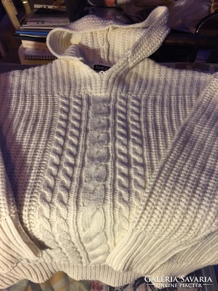 Thick women's sweater with hood, twisted pattern, size 44