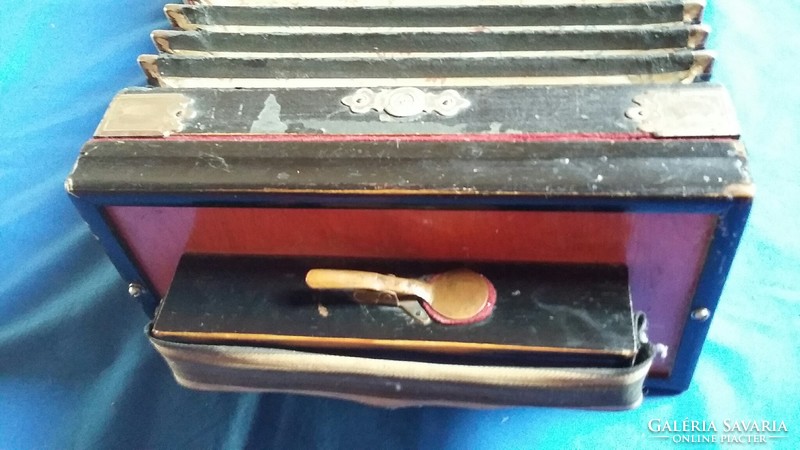 Old little harmonica