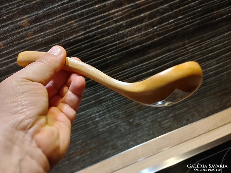 Wooden scoop spoon, take-out spoon