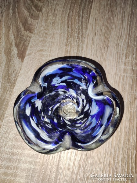 Blue and white glass bowl with flaps