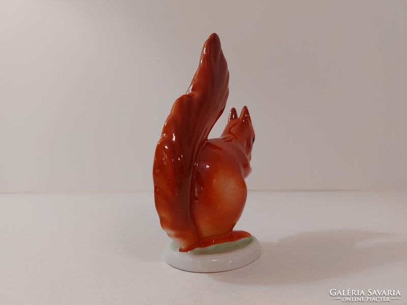 Retro old Ravenhouse porcelain red squirrel