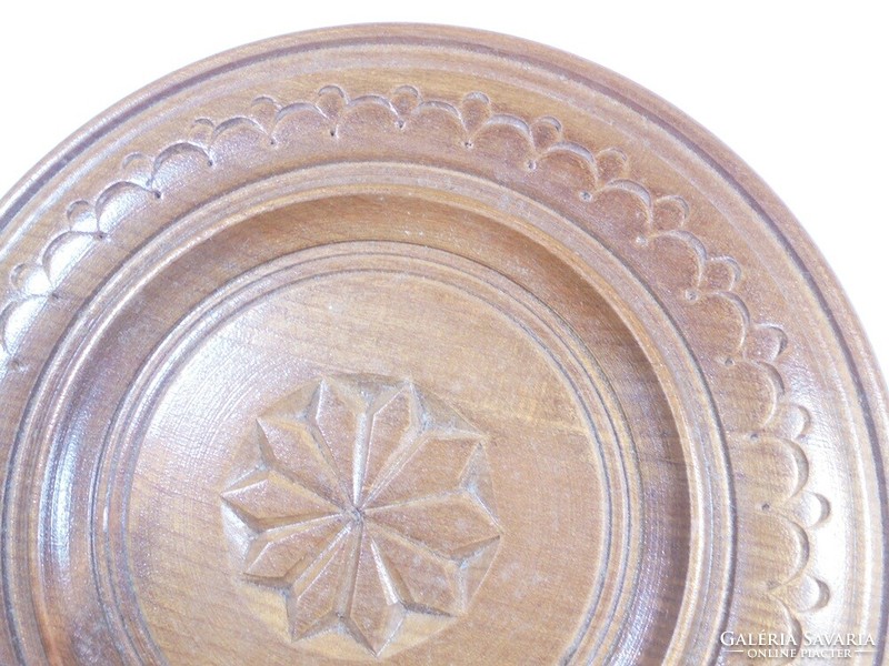 Folk art folk craft wooden wall plate wall hanging plate bowl - Soviet Russian - 20 cm diameter