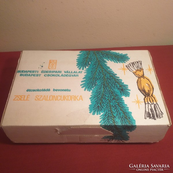 1983—A candy box