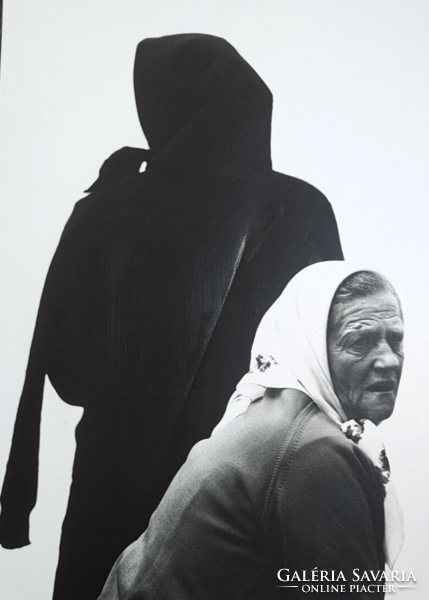 Endrődi Péter (1951-) fehér-fekete fotó 1984-ből - teljes méret 46x35 cm - a hordozó kissé meggyűrt