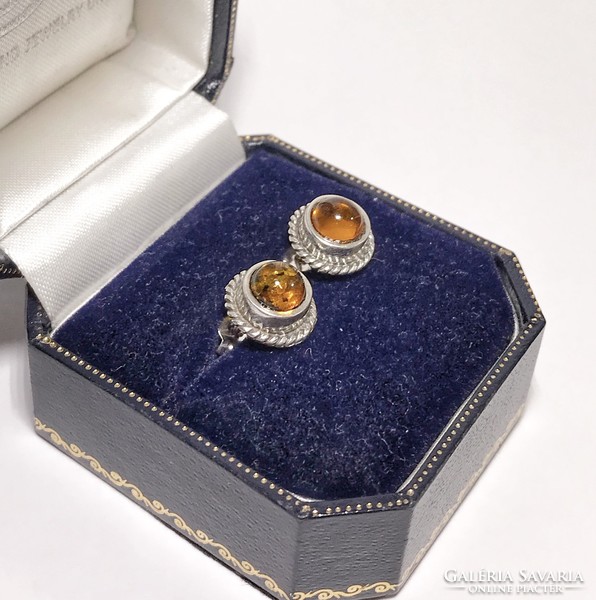 Silver earrings with amber stones