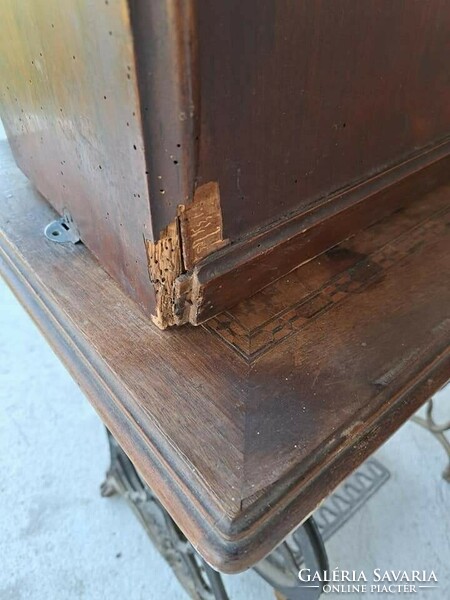 Öntöttvas varrógép állvány Karikahajós asztalnak lakásdekor régiség