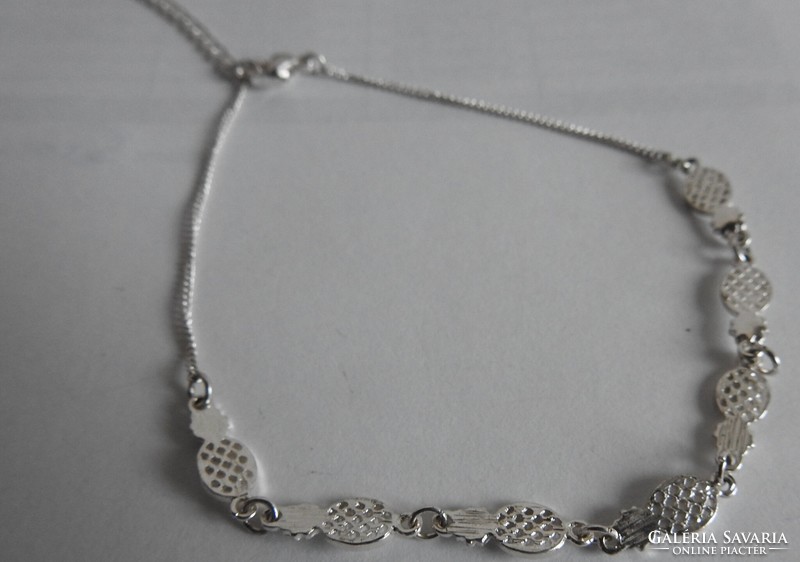 Silver-plated graceful bracelet