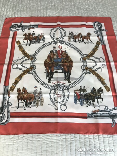 Vintage hermès paris silk scarf with horse tooth pattern from 1973, 87 x 87 cm