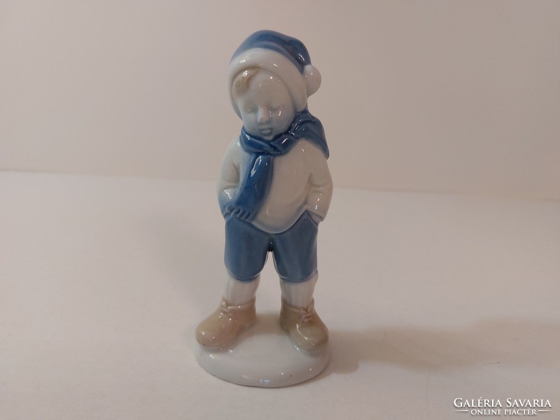 Retro német porcelán fiú régi kék fehér figura GDR mid century