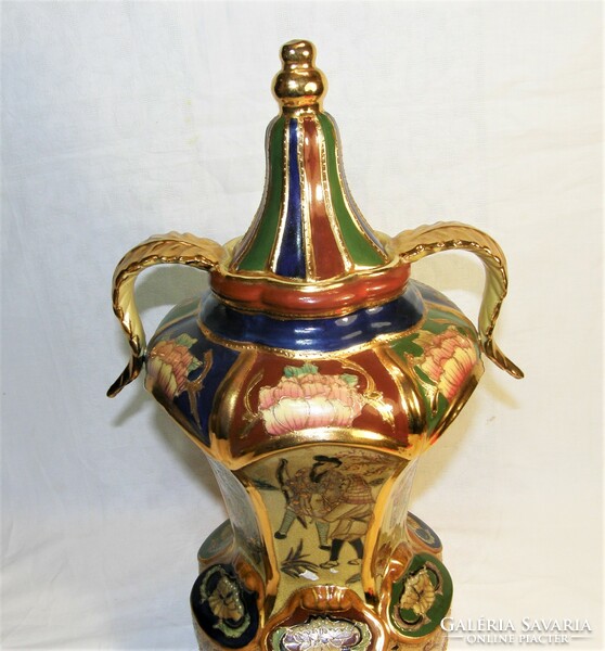 Nagyméretű Japán vagy Kínai dúsan aranyozott fedeles váza - 40 cm