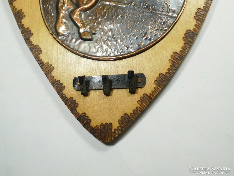 Retro kulcstartó - réz fa fali dombormű - csikós Hortobágy ló lovas kulcsakasztó - 1970-es évekből