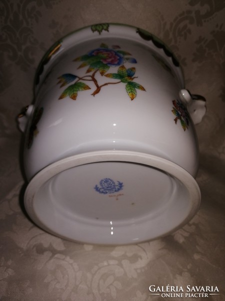 Herend Victoria pattern butterfly beautiful flowerpot