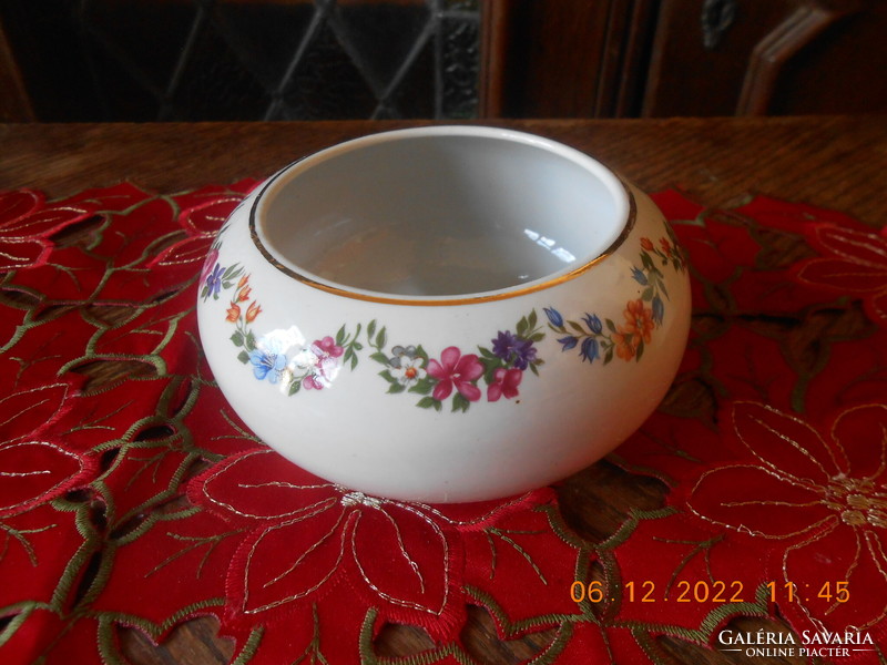 Zsolnay porcelain, Várdeák ildiko sugar bowl
