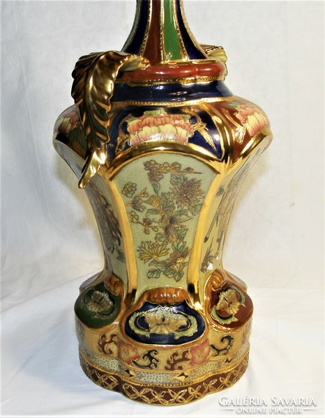 Large Japanese or Chinese richly gilded vase with lid - 40 cm