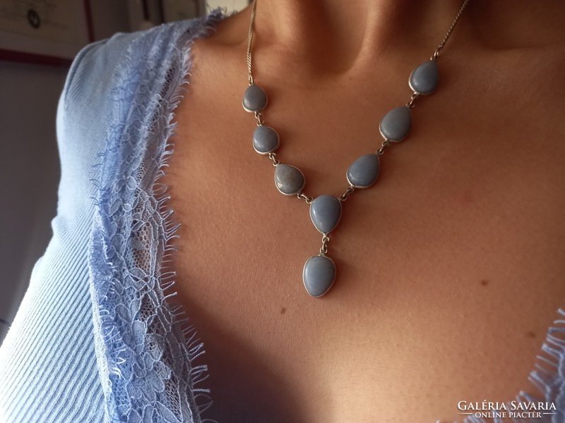 Perui angelit drágaköves ezüst nyaklánc nyakék