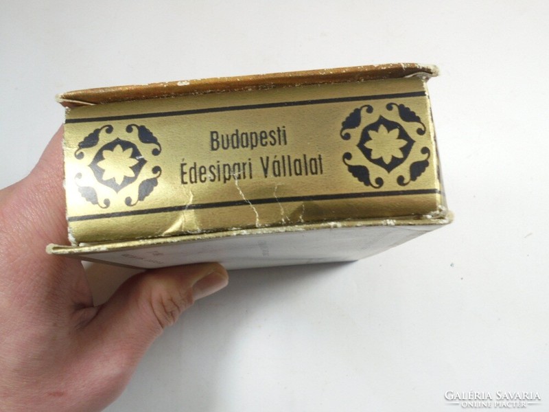 Retro konyakmeggy bonbon csokoládé papír doboz-BP. Csokoládégyár Budapesti Édesipari Vállalat - 1983