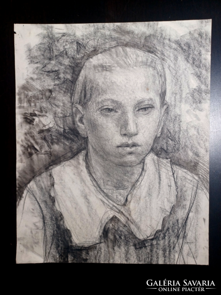 Ifjú portréja - szénrajz, 28x35 cm