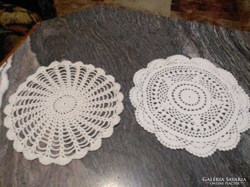 Crochet display tablecloths