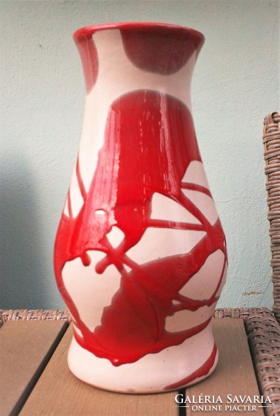Blood red continuous glazed marked ceramic vase