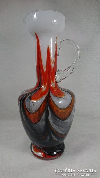 Carlo moretti's work, Italian opal glass vase, with earplugs around 1970.