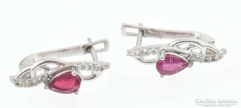 0.88 Ct ruby, certified silver (ag) earrings with topaz