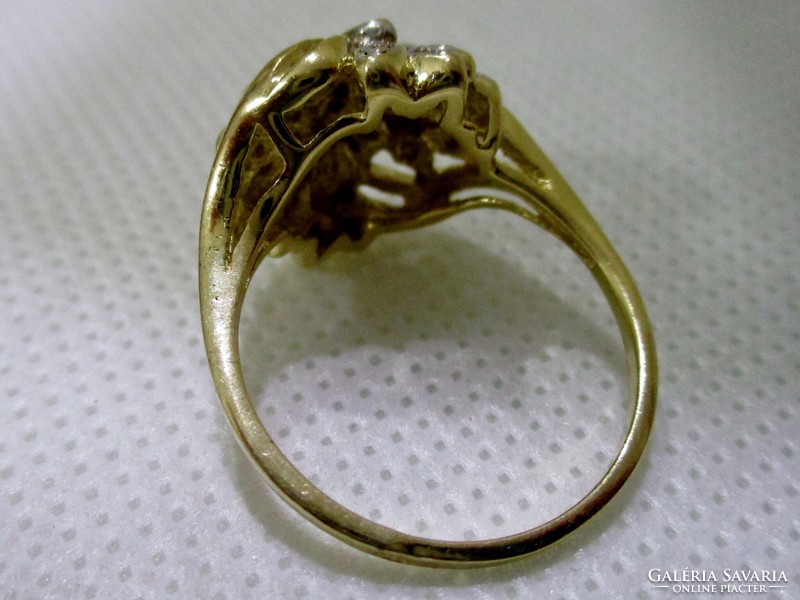 Special old gold ring with diamonds 0.36 ct