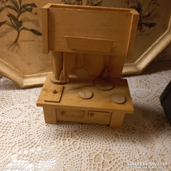 Wooden baby stove