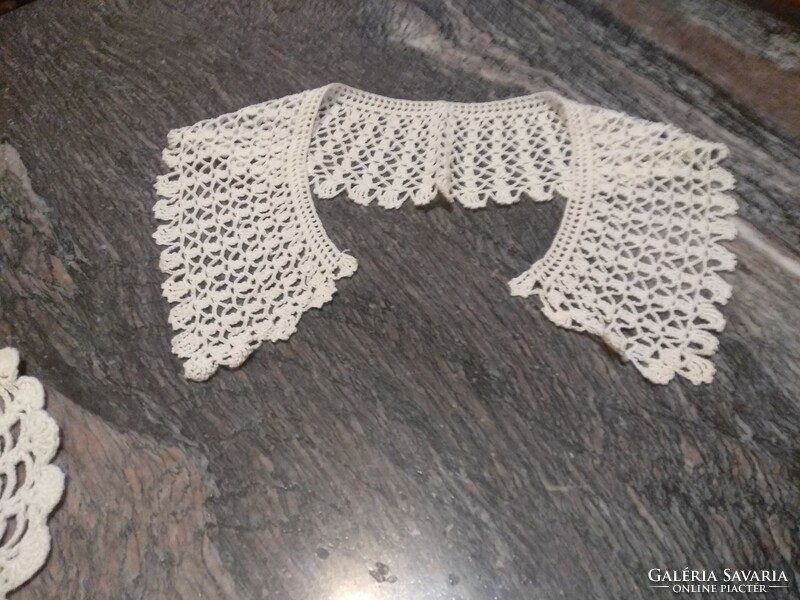 Lace collar, crocheted