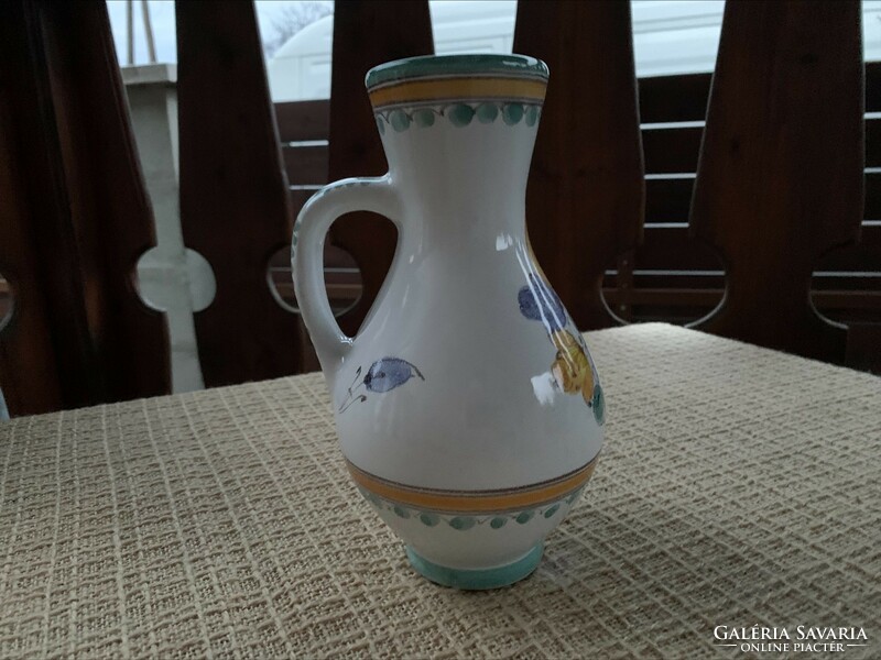 Vase/jug with Habán pattern, 3 pcs. Together, hand painted, two signed, they are wonderful