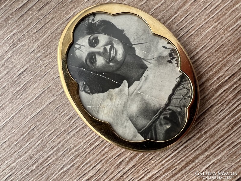 Old photo brooch
