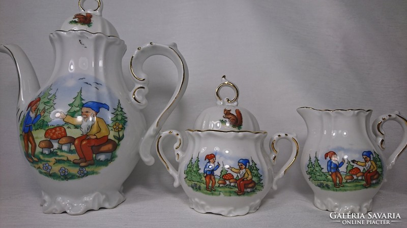 Mocha set with fairy tale characters in old Bavarian display case condition, bone white base color.