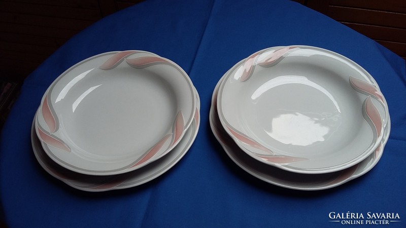 Két Bavaria Winterling porcelán mély ill. lapos tányér