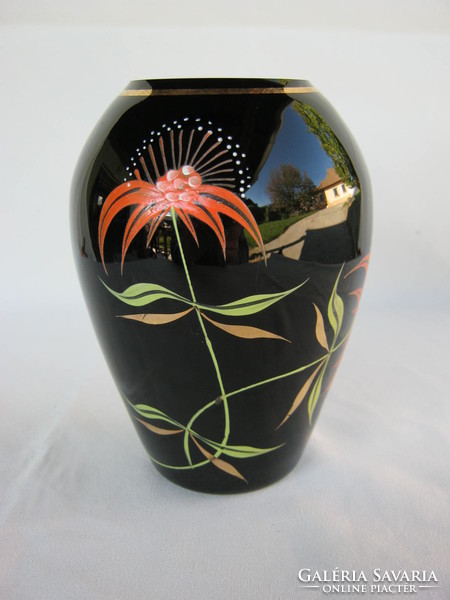 Retro ... Black glass flower pattern vase