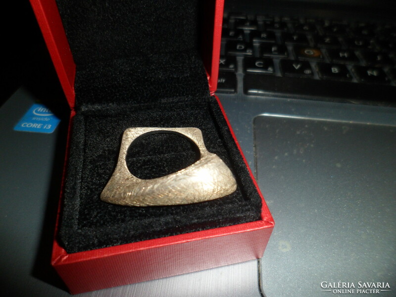 Design silver ring