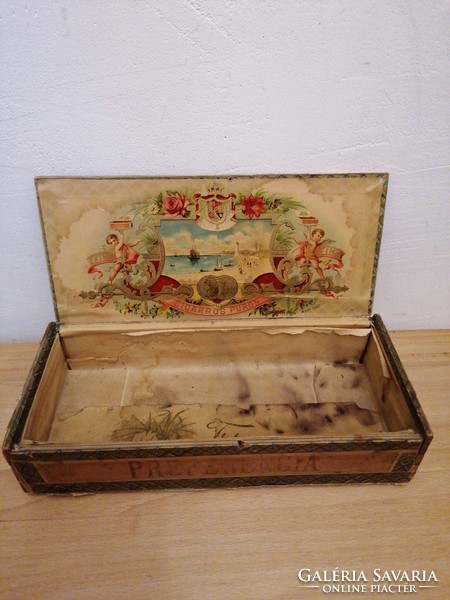 Old Havana cigar box