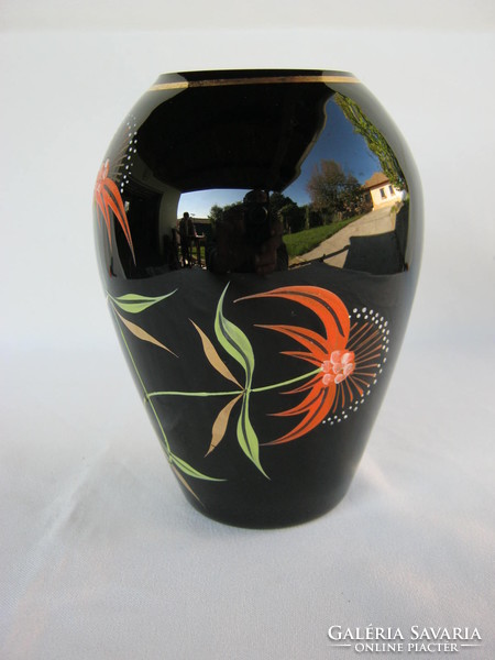 Retro ... Black glass flower pattern vase