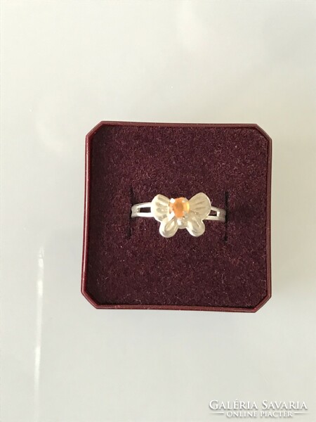 Silver-plated ring with butterfly head,