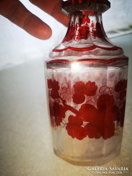 Antik biedermeier dugós palack likörös karaffa Rubin pávolt festés gyüjteménybe 1800 as évek