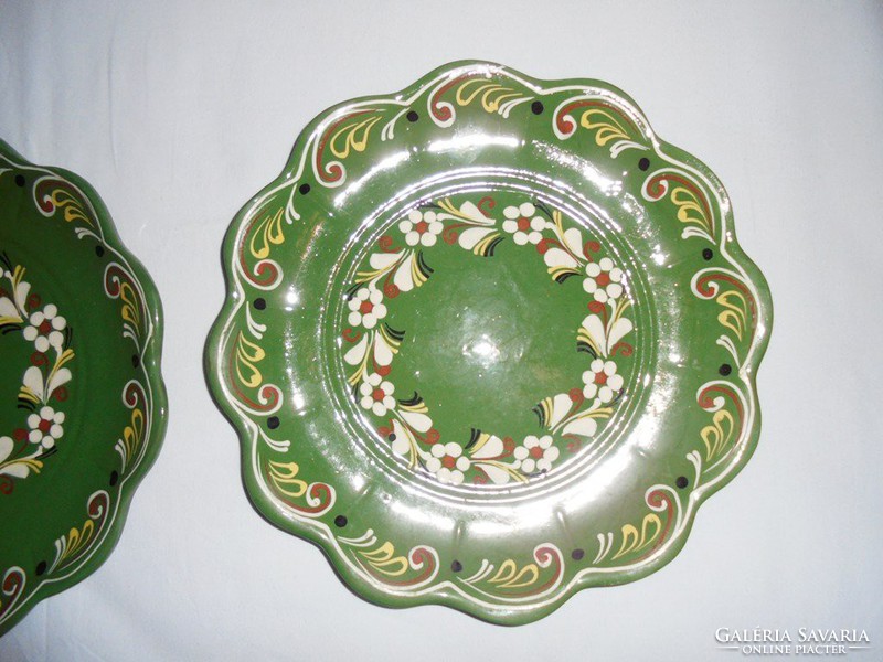 Retro folk art handicraft ceramic wall bowl plate wall plate - 2 pcs - 28.6 Cm diameter