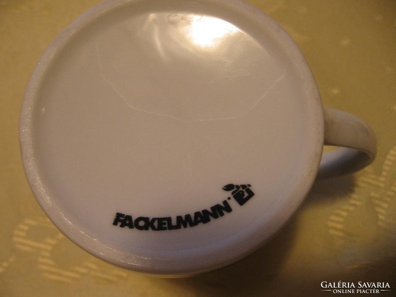 Black and white mug Fackelmann with retro Chinese inscription