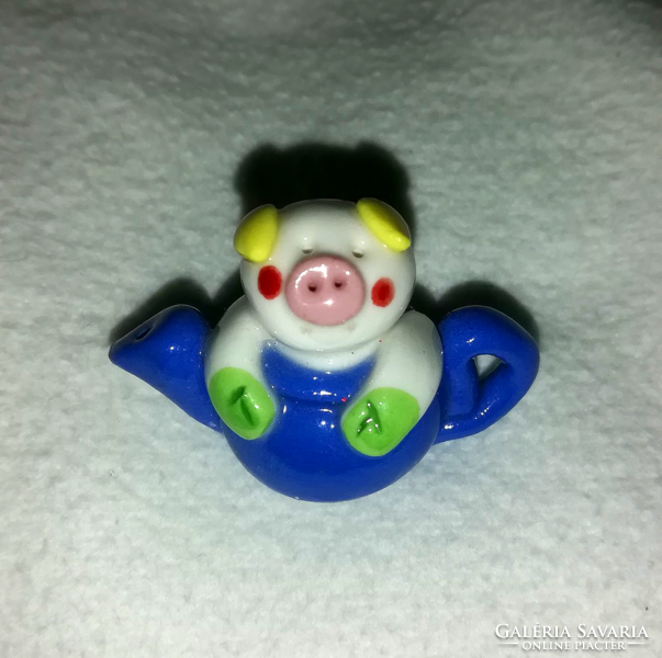 New Year's mini porcelain pig figure 66.