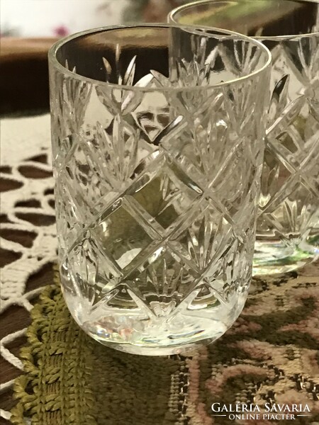 Beautifully hand-engraved set of 6 short drinking or wine glasses, festive crystal glasses