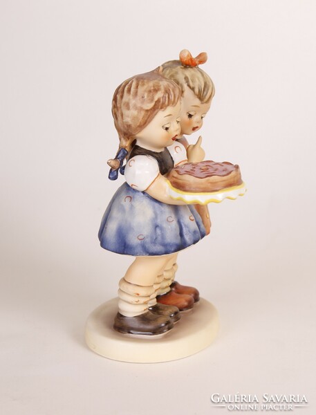 Boldog születésnapot (Happy birthday) - 14 cm-es Hummel / Goebel porcelán figura