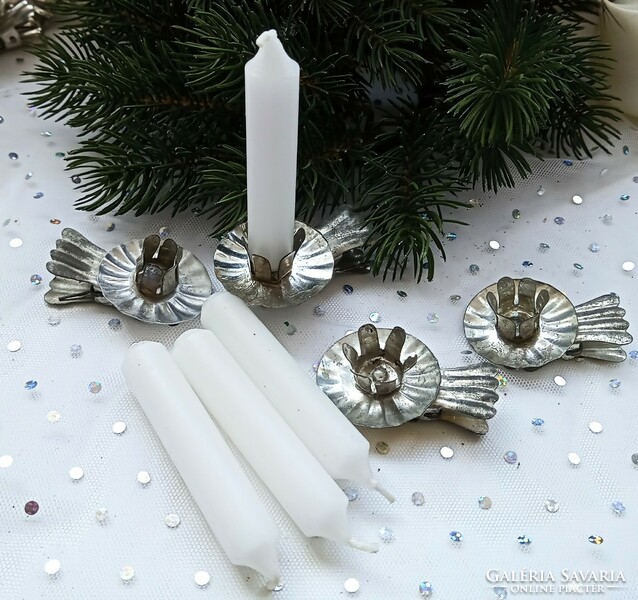 Candle holder metal clip, 4 Christmas tree ornaments and 4 candles